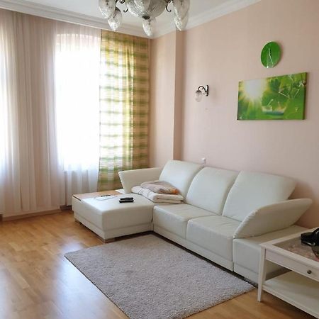 Jurincom Apartments Masaryka KLV Exterior foto