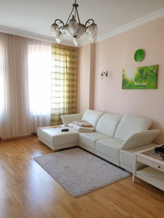 Jurincom Apartments Masaryka KLV Exterior foto